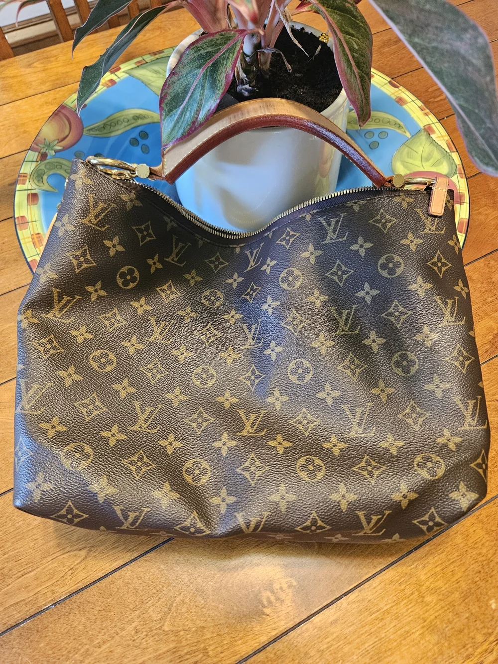 Louis Vuitton Monogram Sully